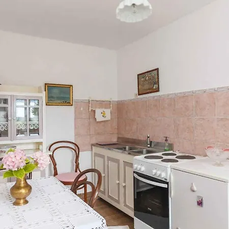 Holiday home Unit_type_terraced_house With Pool 55425